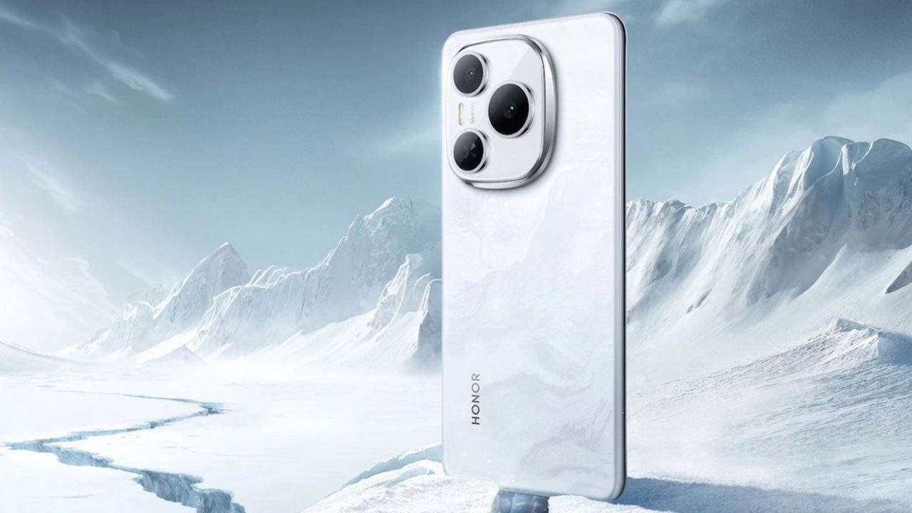 Honor 15,000mAh Phone - Digital Media Engineering